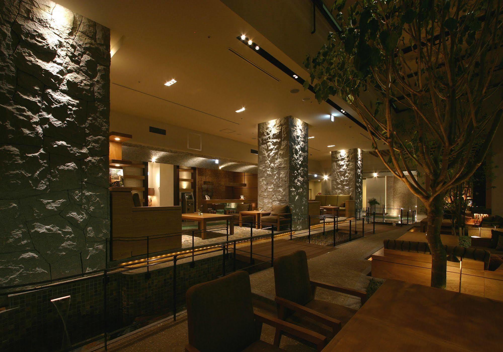 Hotel Coco Grand Takasaki Exterior foto